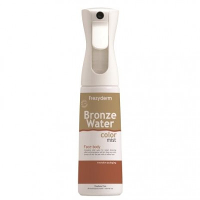 Μαύρισμα χωρίς ήλιο με ένα... νεράκι; Κι όμως γίνεται και το αποτέλεσμα είναι εκπληκτικό!