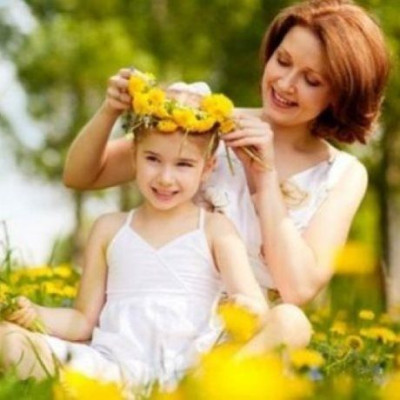 Πώς θα φτιάξετε μαγιάτικο στεφάνι, με τα παιδάκια σας!