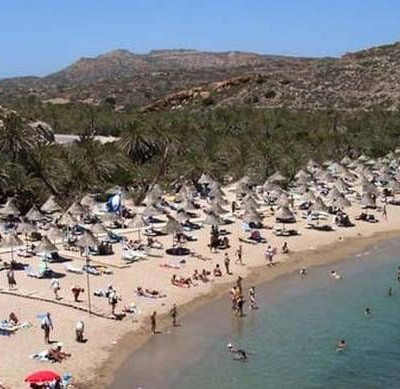 Κρήτη: Δείτε πόσα πλήρωσε ένα ζευγάρι για τις ξαπλώστρες της παραλίας! (pic)