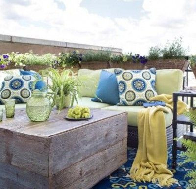 Έξυπνες λύσεις για τη διακόσμηση της βεράντας