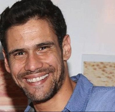 Αποκλειστικό: Ποια Συνατσάκη; Δείτε με ποια έχει σχέση ο Ουγγαρέζος και θα πάθετε πλάκα