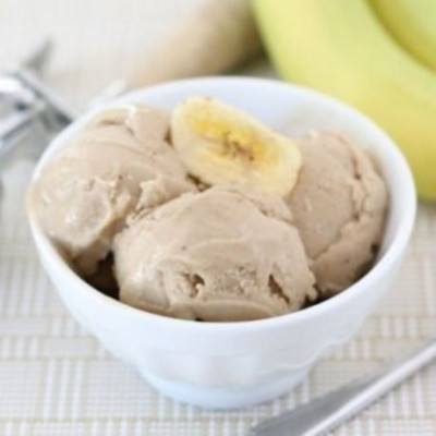 Συνταγή για σπιτικό παγωτό μπανάνα - σοκολάτα με 3 υλικά σε χρόνο μηδέν!