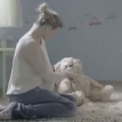 Τι συνέπειες έχει το κάπνισμα στην εγκυμόσυνη; Ένα σοκαριστικό βίντεο που πρέπει να δείτε