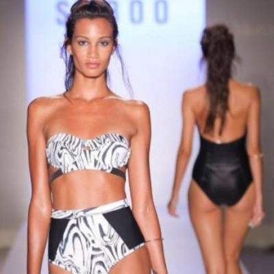 Τα μαγιό που καμουφλάρουν την κοιλίτσα