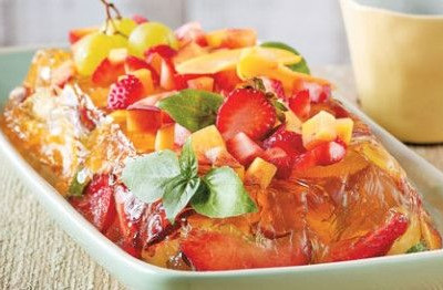 Ζελέ με καλοκαιρινά φρούτα και σαμιώτικο κρασί