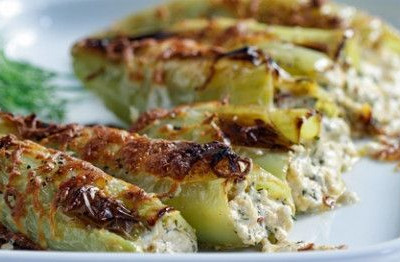 Γεμιστές πιπεριές με μαλακά τυριά