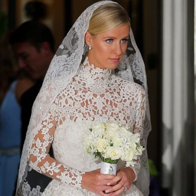 H Nicky Hilton φόρεσε το πιο παραμυθένιο νυφικό που έχουμε δει ποτέ
