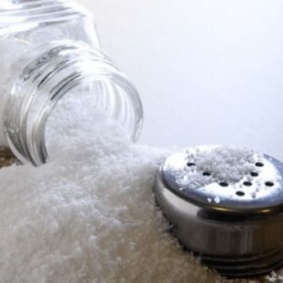 Αστραφτερό καθάρισμα μόνο με... αλάτι; Και όμως, γίνεται!