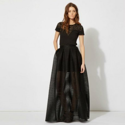 Τι να φορέσω σε φθινοπωρινή βάφτιση;