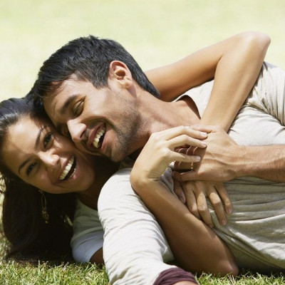 Τρία μυστικά που τα ευτυχισμένα ζευγάρια δεν πρόκειται να σου αποκαλύψουν