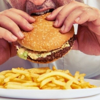 Ανήσυχος ύπνος: Ποιες τροφές πρέπει να αποφεύγετε