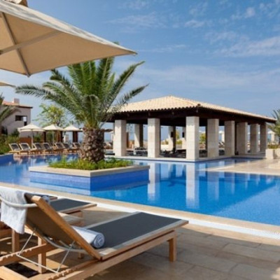 Costa Navarino: Aπολαύστε ένα ακόμη ονειρεμένο καλοκαίρι στο Romanos & στο Westin!