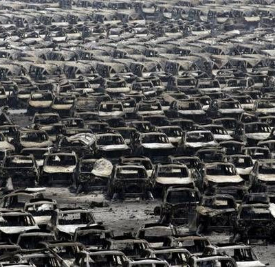 CNN - Κίνα: Eικόνες απόλυτης καταστροφής από το σημείο της έκρηξης (photos+video)