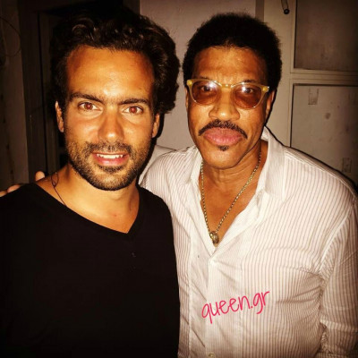 O Lionel Richie διασκέδασε στο Rock N Roll !!!