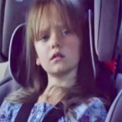 Σοκαριστικό βίντεο: Η φωτογραφία της κόρης της στο διαδίκτυο της στοίχισε τη ζωή!