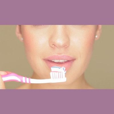 Θα σας «λύσει» τα χέρια: 10 χρήσεις της οδοντόκρεμας που δεν περιμένατε ποτέ