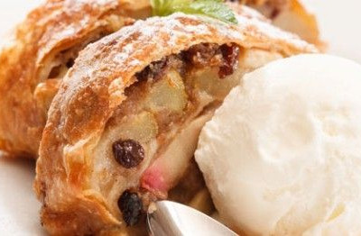 Στρούντελ μήλο, από τον Δημήτρη Χρονόπουλο!