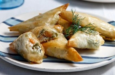 Πιτάκια γεμιστά με γαρίδες, τυρί και άνηθο