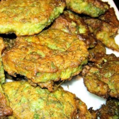 Η πιο εύκολη και υγιεινή συνταγή για μαραθοπιτάκια