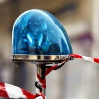 Βγήκαν πιστόλια έξω από νυχτερινό κέντρο στη Θεσσαλονίκη – Ένας τραυματίας