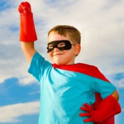 Το παιδί μου ταυτίζεται με τους εικονικούς ήρωες. Πρέπει να ανησυχώ;