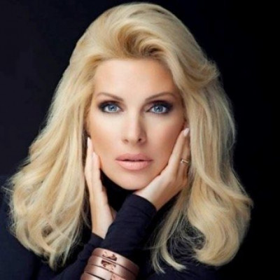 Το έριξε έξω! Που διασκέδασε η Ελένη Μενεγάκη το βράδυ του Σαββάτου;