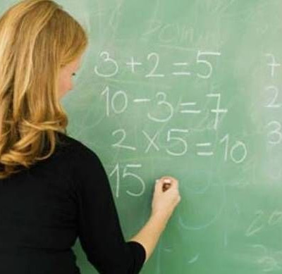 Στυλίδα: Ανάστατο ένα σχολείο από τις... κακές συνήθειες μιας δασκάλας