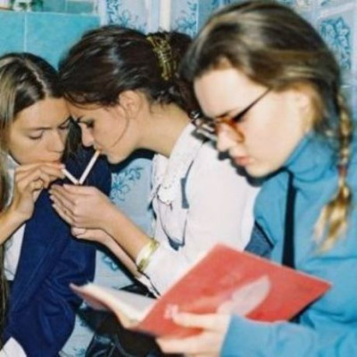 «Η έφηβη κόρη μου καπνίζει, πώς να το αντιμετωπίσω;»