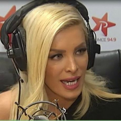 Η Καινούργιου καρφώνει τηλεκριτικό: «Googlαρα το όνομα της & αυτά που έβγαλε ήταν φρικτά»