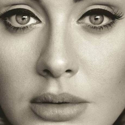 Η εμμονή με την Adele σε απόλυτους αριθμούς