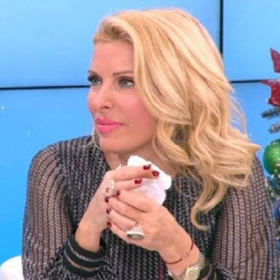 Ελένη Μενεγάκη: Η συζήτηση με τη μητέρα της και το τάισμα της μικρής Μαρίνας