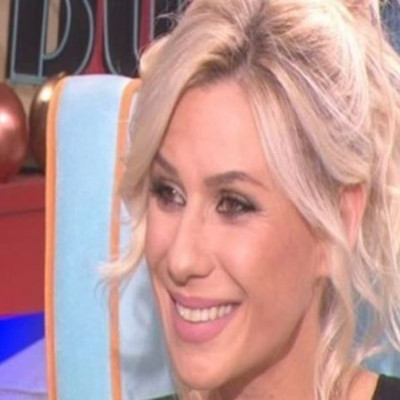 Κατερίνα Καραβάτου: Πώς έμαθε ότι είναι έγκυος και τι αποκάλυψε για το φύλο του μωρού