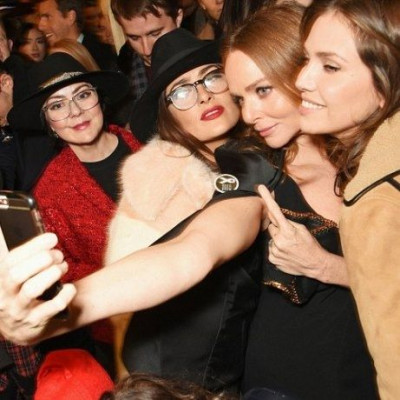 Τι συνέβη στο πρόσωπο της star και δείχνει παραμορφωμένο;