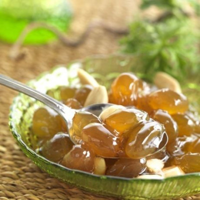 10 μυστικά της Ντίνας Νικολάου για λαχταριστά γλυκά του κουταλιού