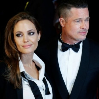 Η Angelina Jolie αποκαλύπτει για πρώτη φορά αν ήταν το τρίτο πρόσωπο στο γάμο Pitt-Aniston