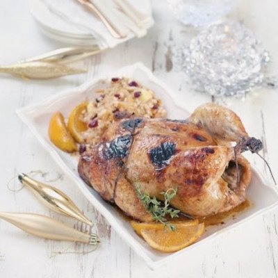 Κόκορας στον φούρνο με γεμιστή πέτσα, από την Ντίνα Νικολάου!