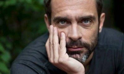 Θεατρικές Συναντήσεις: Ο Κωνσταντίνος Μαρκουλάκης στο café του Ιανού