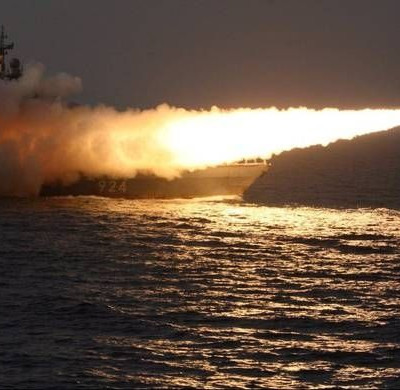 Η Μεσόγειος μυρίζει μπαρούτι – Ρωσικά στρατεύματα περικύκλωσαν την Τουρκία