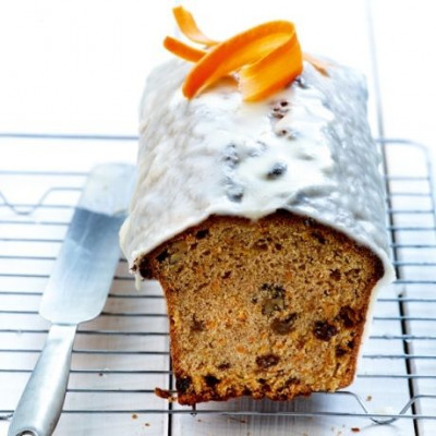 Κέικ καρότου με γλάσο πορτοκαλιού
