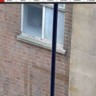 Βρείτε τη τσίχλα στον τοίχο και κερδίστε 5.400 ευρώ (photo+video)