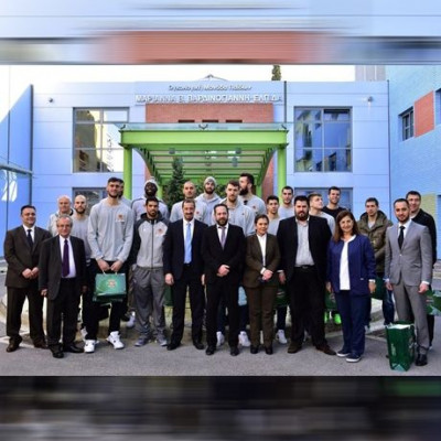 Μοίρασαν χαρά, αγάπη, «Ελπίδα» και «Φλόγα»