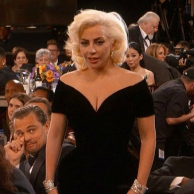 O Leonardo DiCaprio εξηγεί τι συνέβη με τη γκριμάτσα που έγινε viral στις Χρυσές Σφαίρες