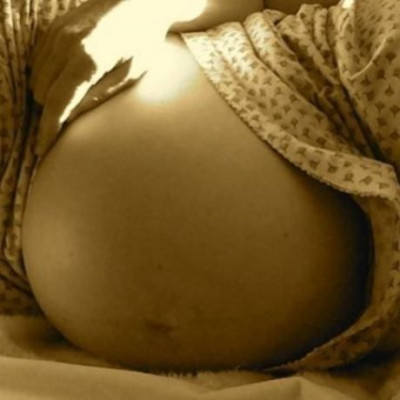 Βίντεο σοκ: Δείτε πώς γυρίζουν ένα μωρό στη σωστή θέση για τον τοκετό!