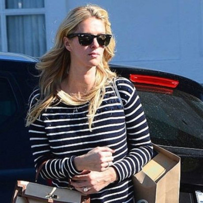 Οι πρώτες φωτογραφίες της εγκυμονούσας, Nicky Hilton