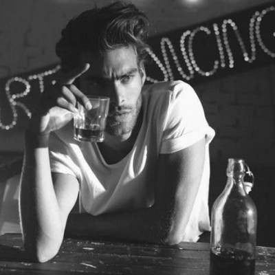 Οι άντρες αποκαλύπτουν:Tι πραγματικά θέλουν να τους κάνεις την ημέρα του Αγίου Βαλεντίνου;