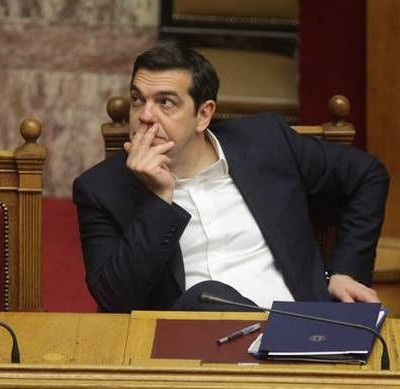 Μπλόκα αγροτών: Διάγγελμα Τσίπρα για να προλάβει την κάθοδο των τρακτέρ στην Αθήνα