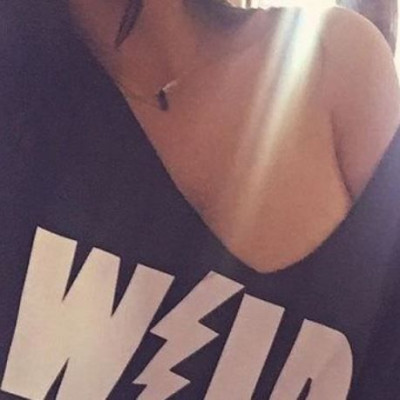 Είναι μητέρα δυο παιδιών αλλά παραμένει σέξι και το δείχνει