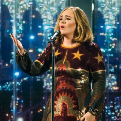 Brit Awards: Η μαγευτική ερμηνεία της Adele που καθήλωσε το κοινό (+βίντεο)