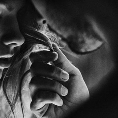 4 πράγματα στη γυναικεία εμφάνιση που ξενερώνουν τους άντρες και μάλιστα πολύ