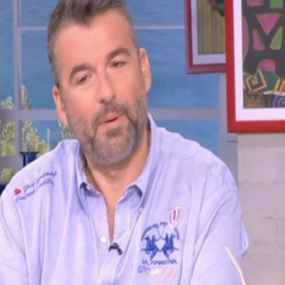 Γιώργος Λιάγκας: Ζήτησε δημόσια συγγνώμη από γνωστή Ελληνίδα τραγουδίστρια - Τι έγινε;